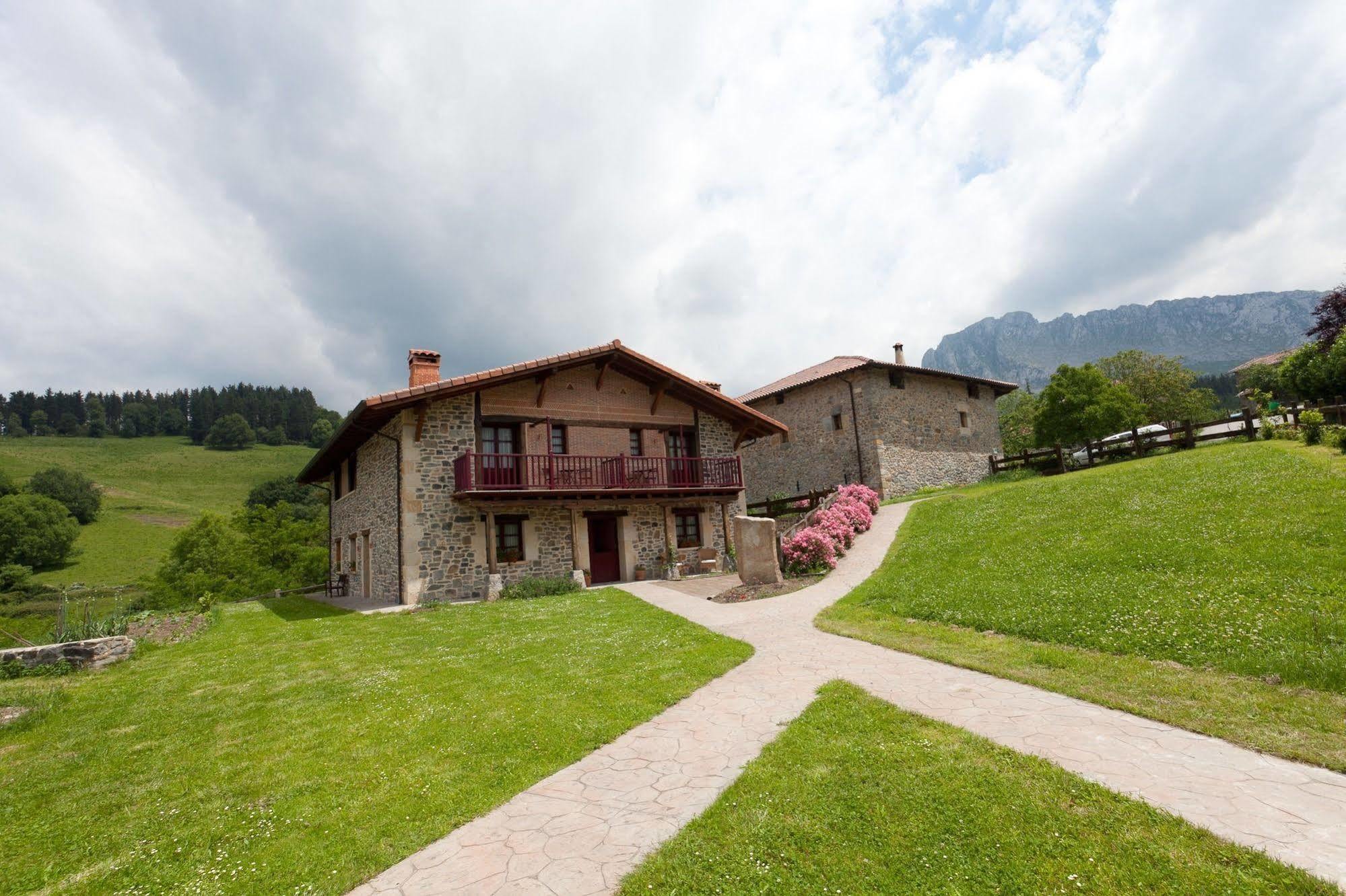 Casa Rural Etxegorri Orozko Экстерьер фото